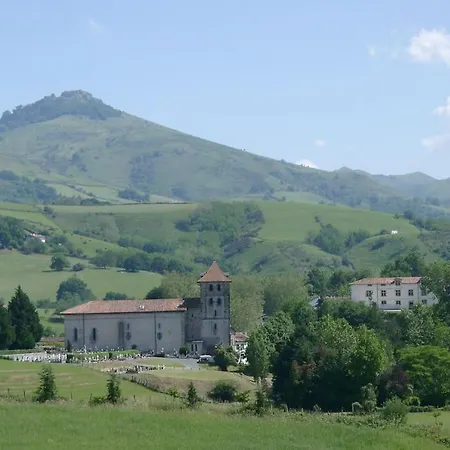 Maison Muruzabal Etxea * 에스플레트